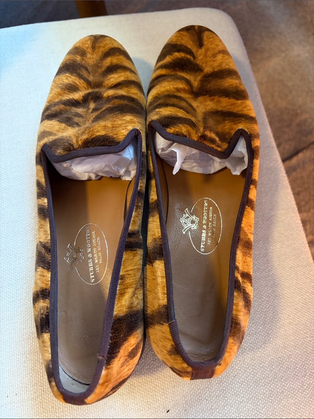 Stubbs & Wootton Orange and Black Tiger-Print Flats - Picture 3 of 4